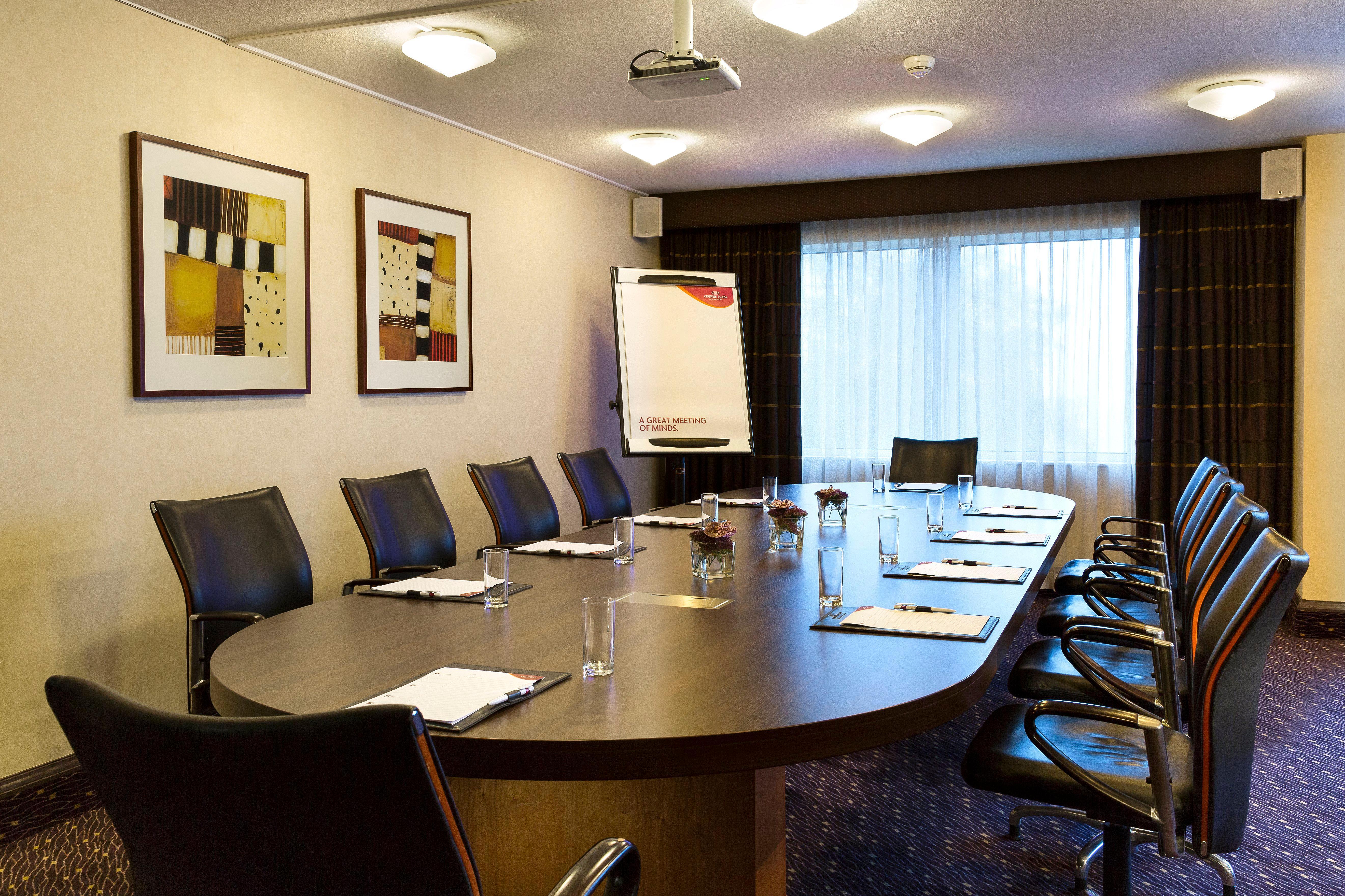 Crowne Plaza Amsterdam Airport Hotel Hoofddorp Bagian luar foto