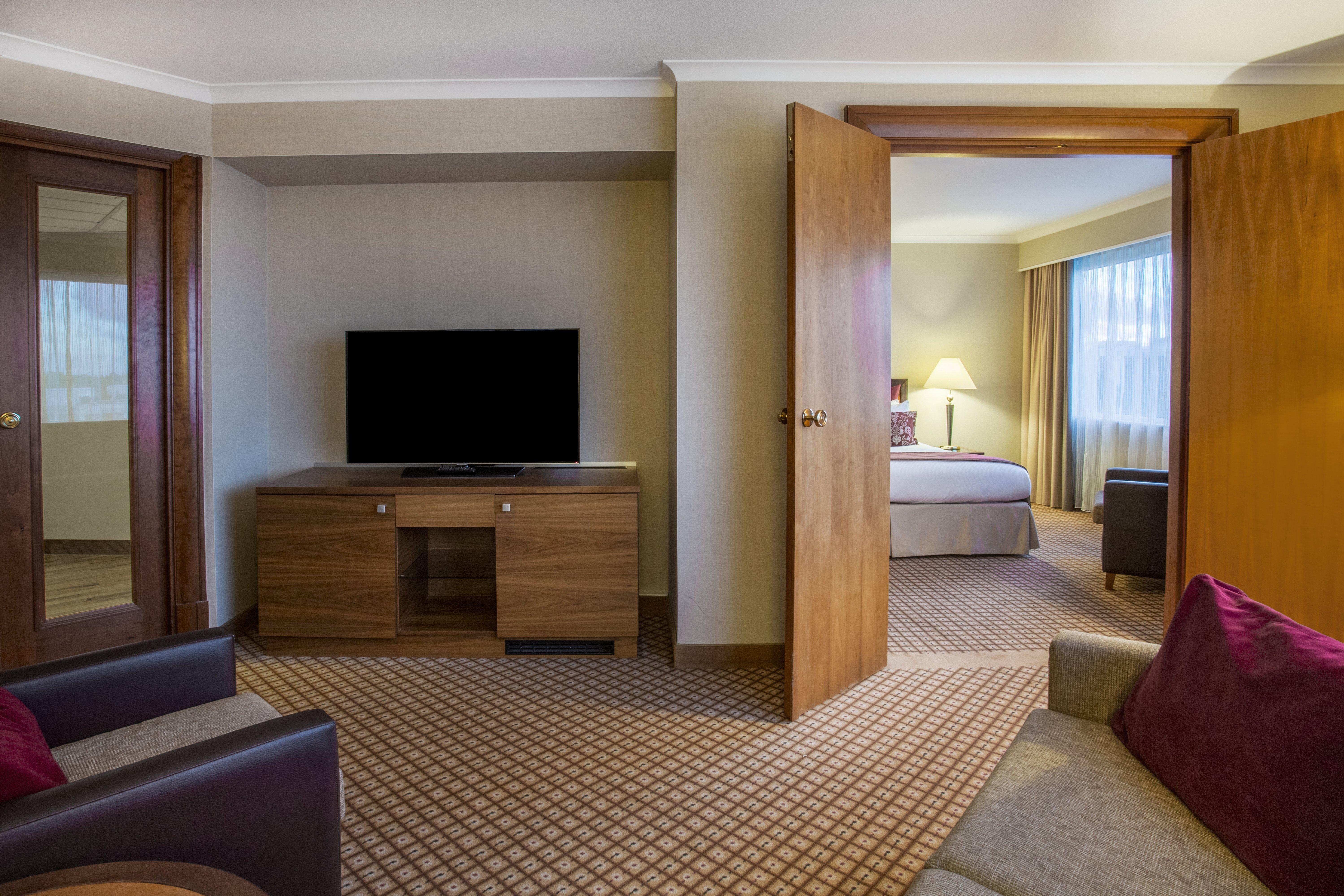 Crowne Plaza Amsterdam Airport Hotel Hoofddorp Bagian luar foto