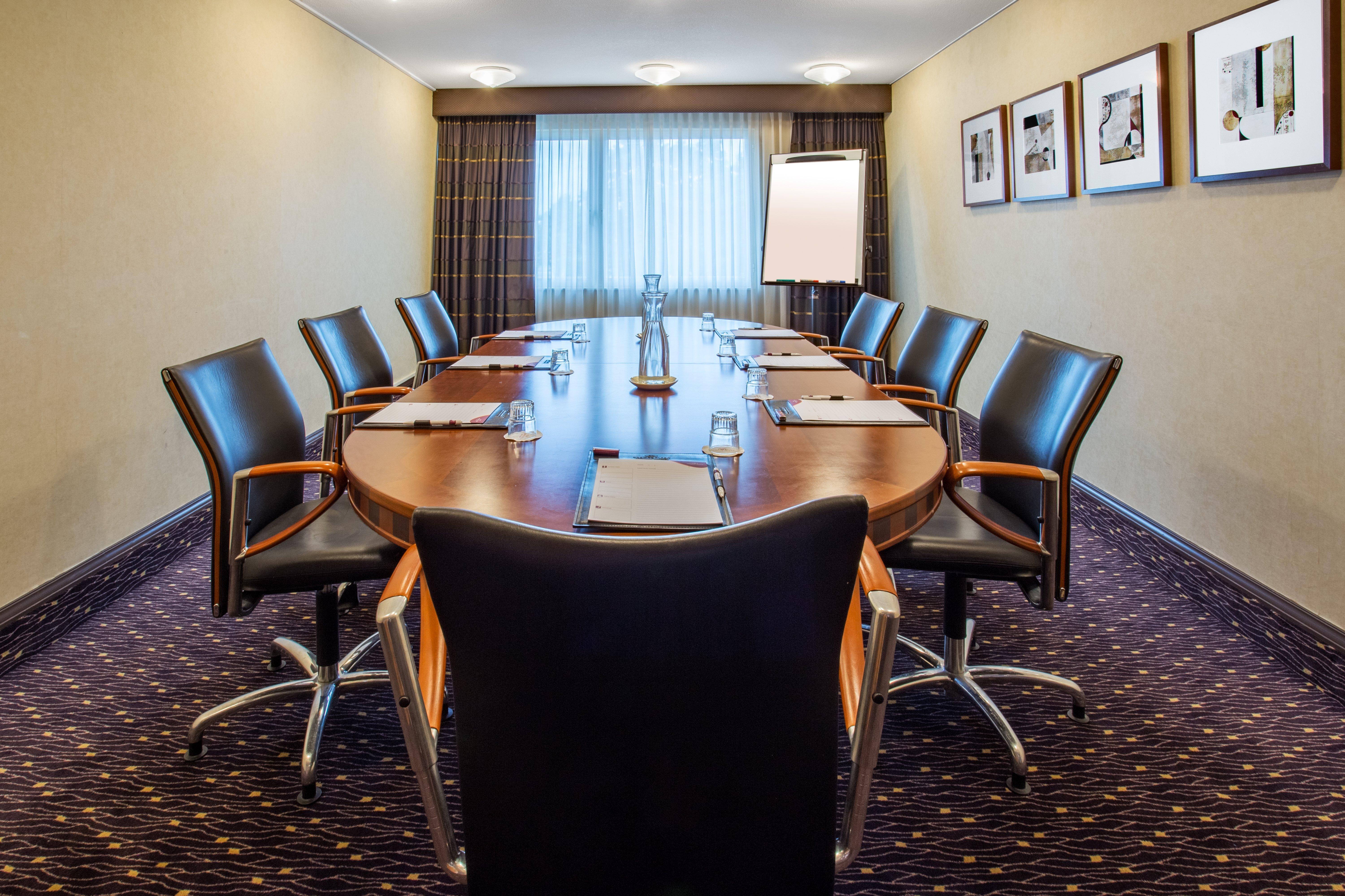 Crowne Plaza Amsterdam Airport Hotel Hoofddorp Bagian luar foto