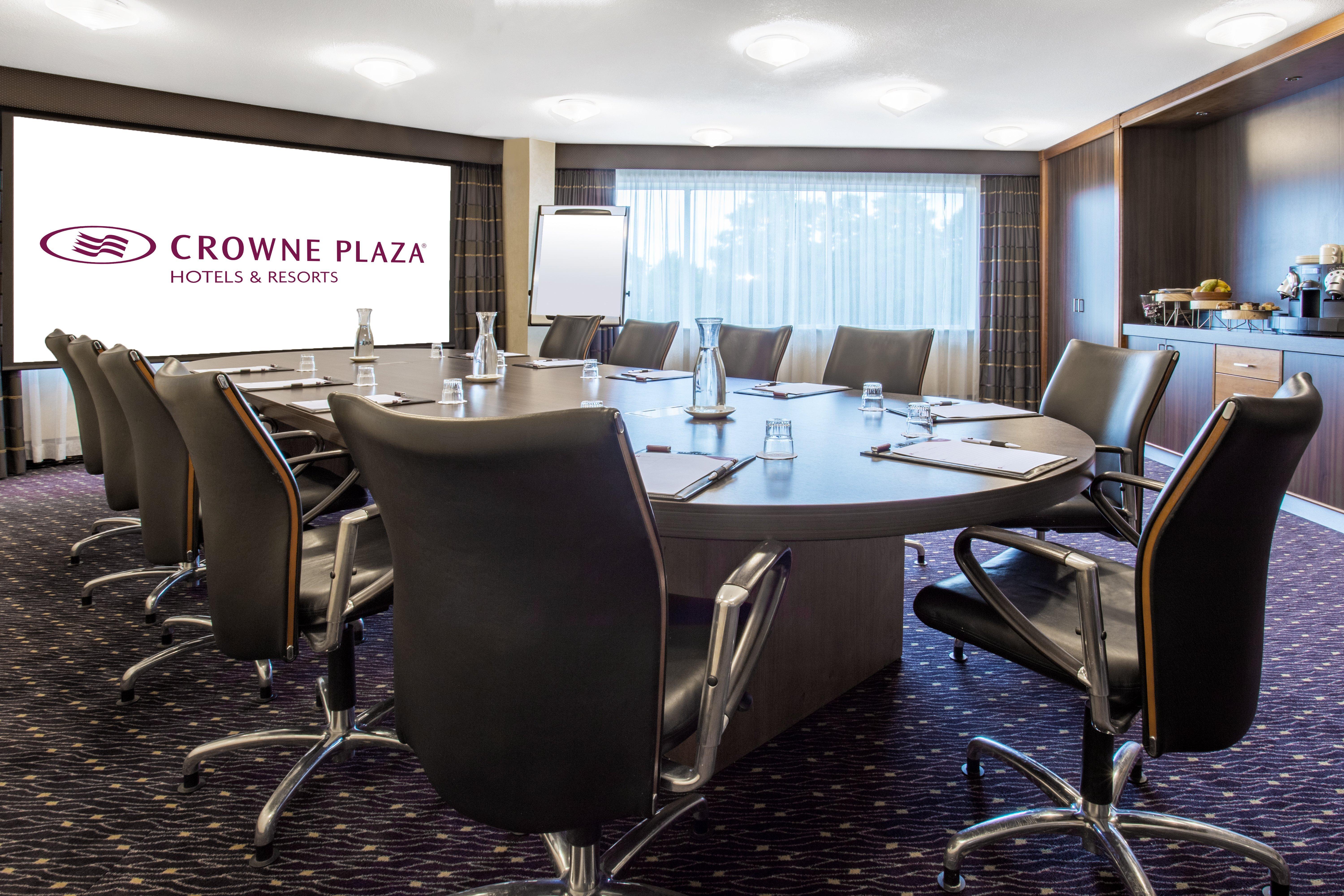 Crowne Plaza Amsterdam Airport Hotel Hoofddorp Bagian luar foto