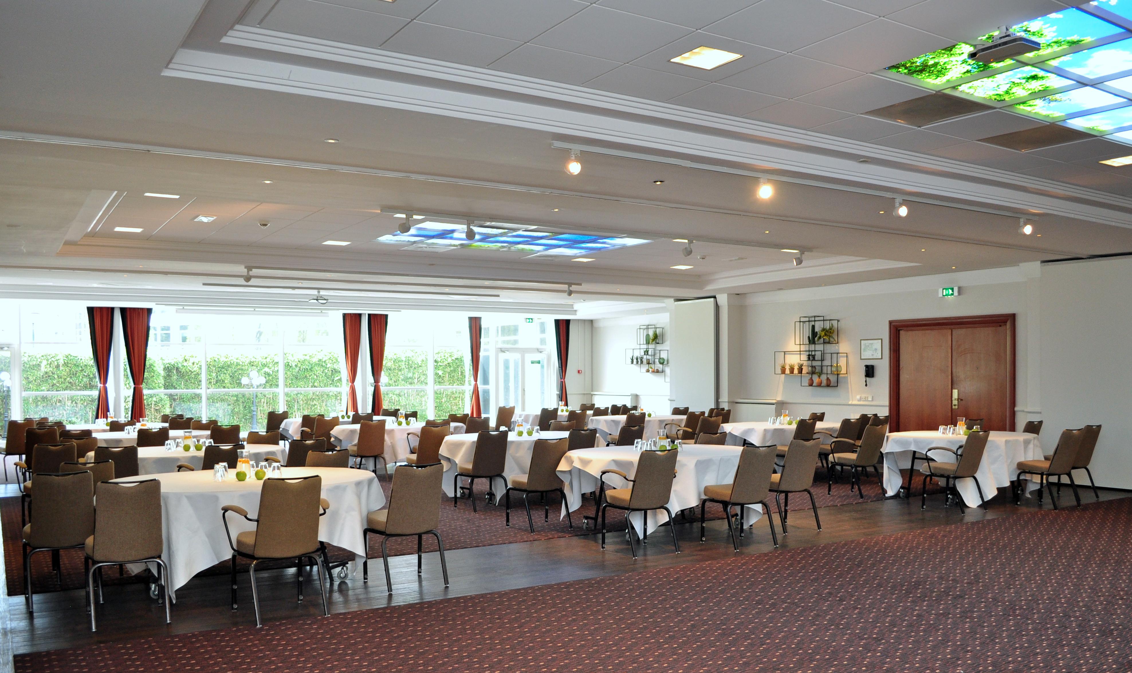 Crowne Plaza Amsterdam Airport Hotel Hoofddorp Bagian luar foto