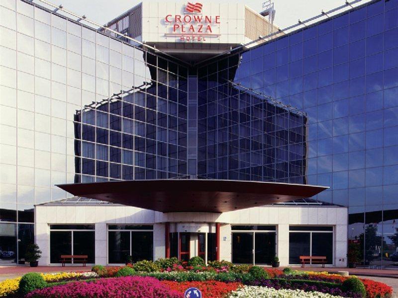 Crowne Plaza Amsterdam Airport Hotel Hoofddorp Bagian luar foto