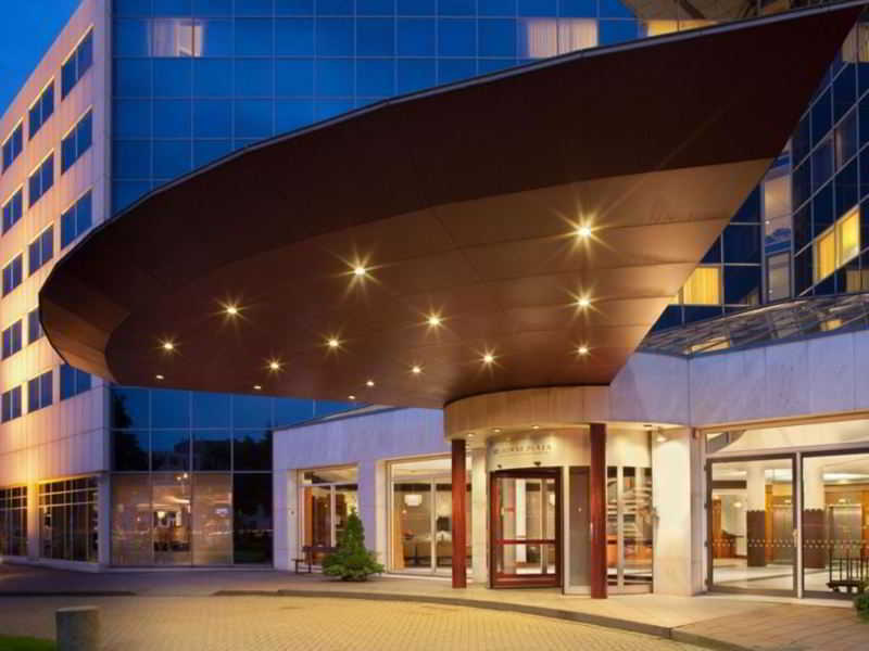 Crowne Plaza Amsterdam Airport Hotel Hoofddorp Bagian luar foto
