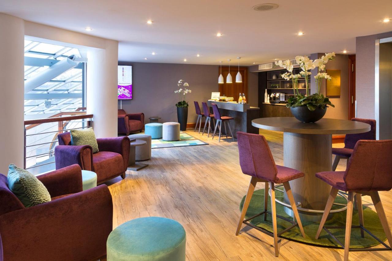 Crowne Plaza Amsterdam Airport Hotel Hoofddorp Bagian luar foto